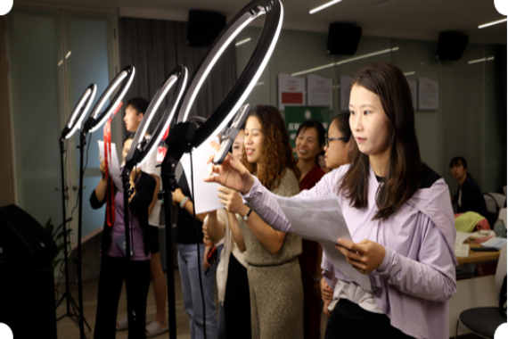 Shenzhen launches Shuibei e-commerce livestream season